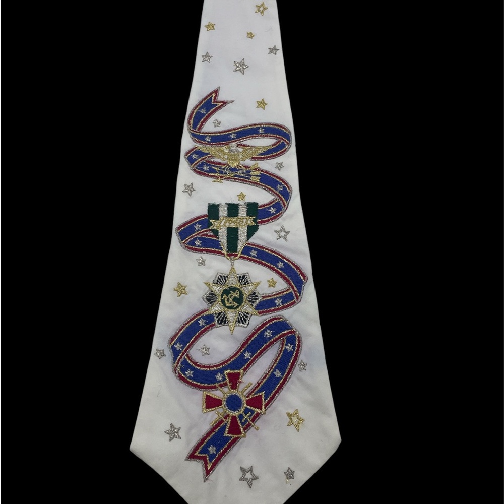 Vintage Necktie Buttonholes Military Patriotic Red White Blue
